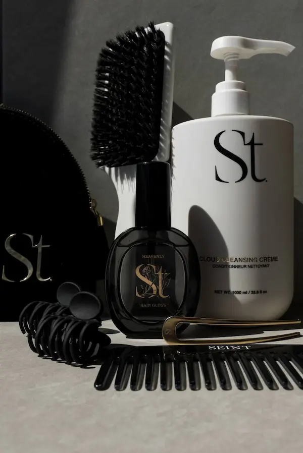 Cloud Cleansing Creme, Hair Gloss, Classic Brush, Comb, Hair Clips and Hair Pin